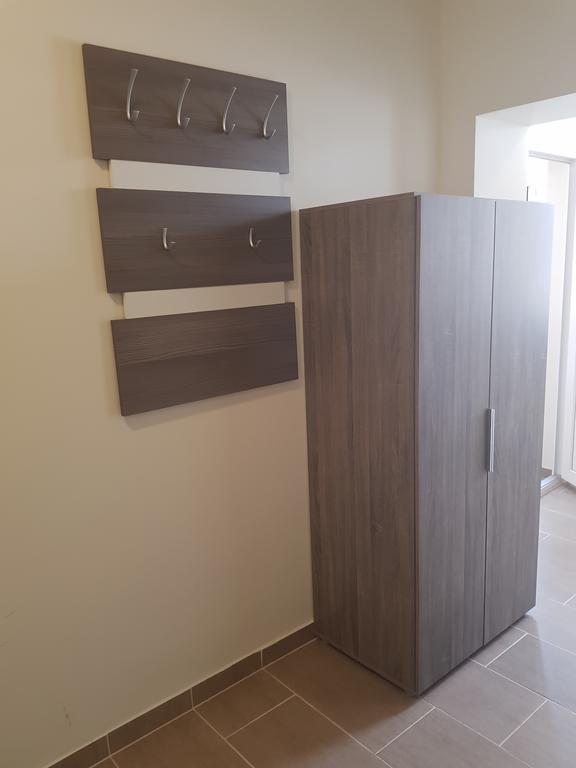 וסס Airport Microstore Panzio מראה חיצוני תמונה